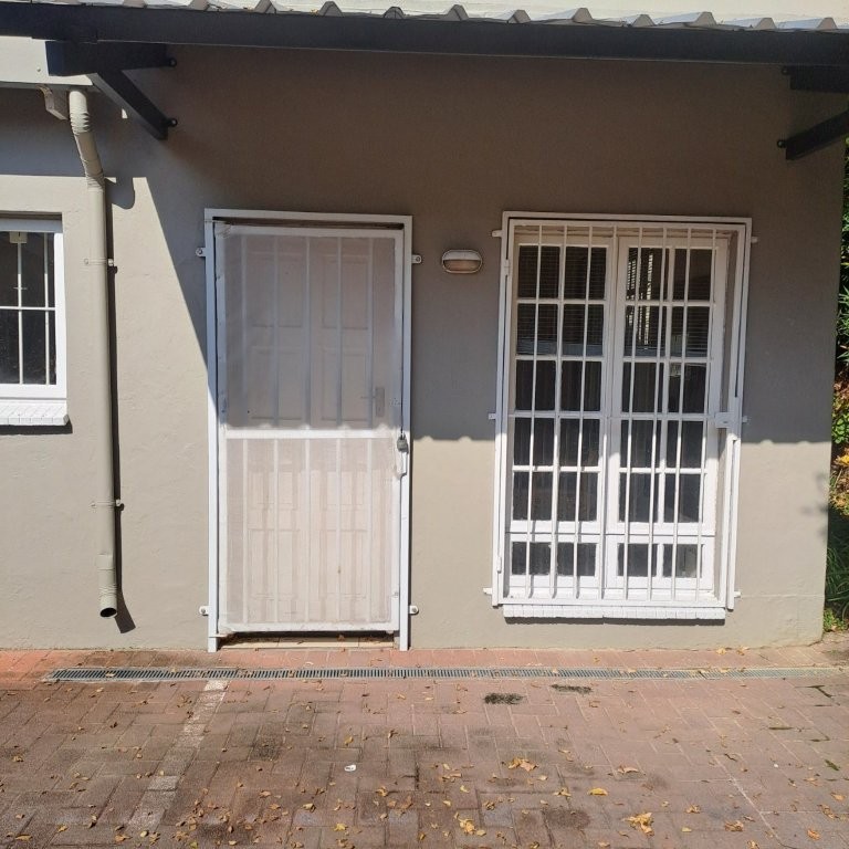To Let 2 Bedroom Property for Rent in Highlands North Gauteng