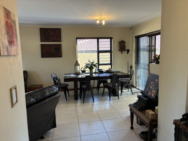 3 Bedroom Property for Sale in Edenvale Central Gauteng