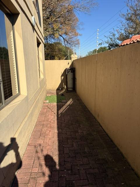 3 Bedroom Property for Sale in Edenvale Central Gauteng