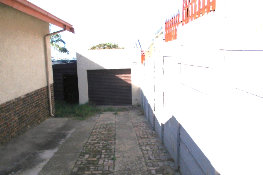 3 Bedroom Property for Sale in Lindhaven Gauteng