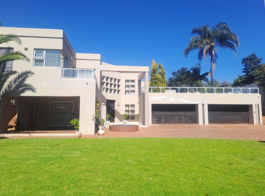 7 Bedroom Property for Sale in Observatory Gauteng
