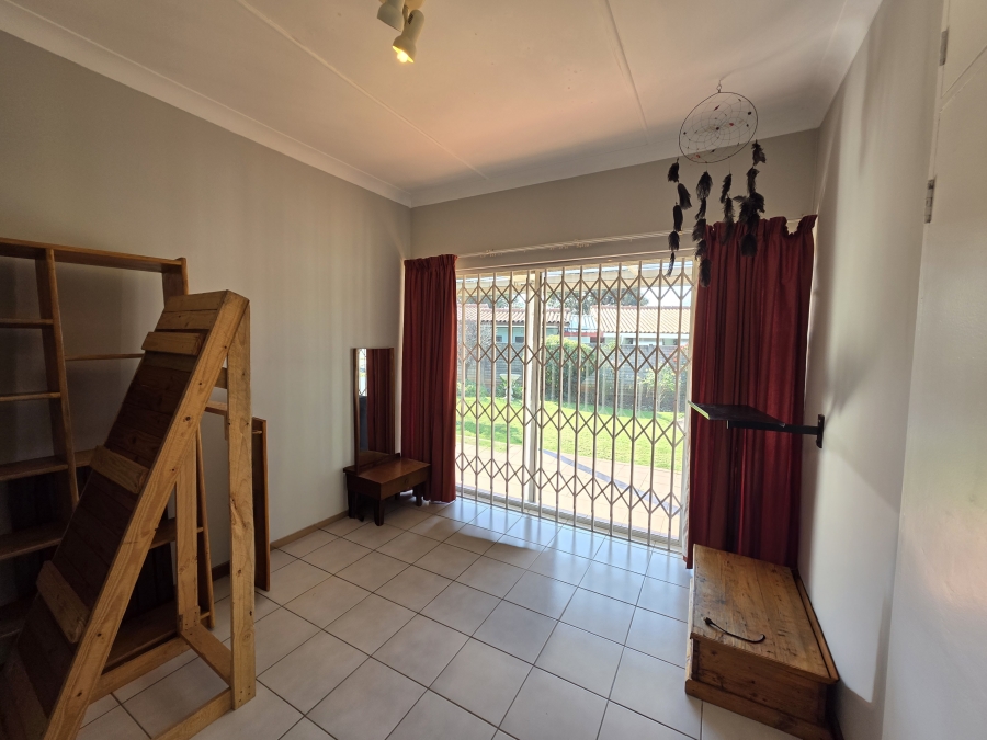 3 Bedroom Property for Sale in Robindale Gauteng
