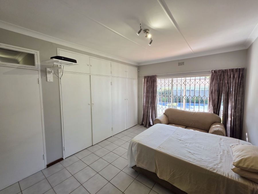 3 Bedroom Property for Sale in Robindale Gauteng