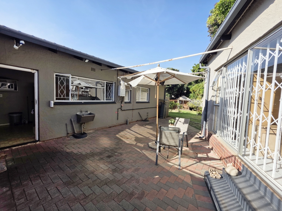 3 Bedroom Property for Sale in Robindale Gauteng