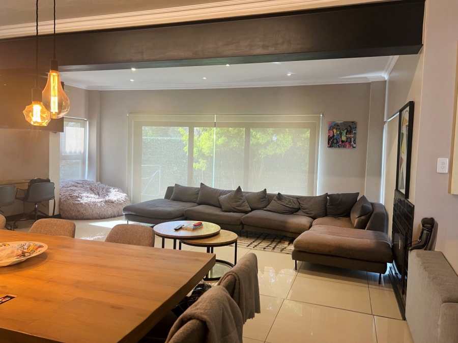 To Let 4 Bedroom Property for Rent in Khyber Rock Gauteng