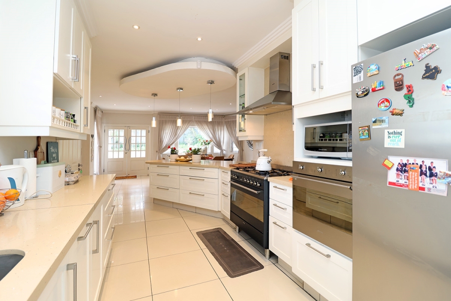 3 Bedroom Property for Sale in Bryanston Gauteng