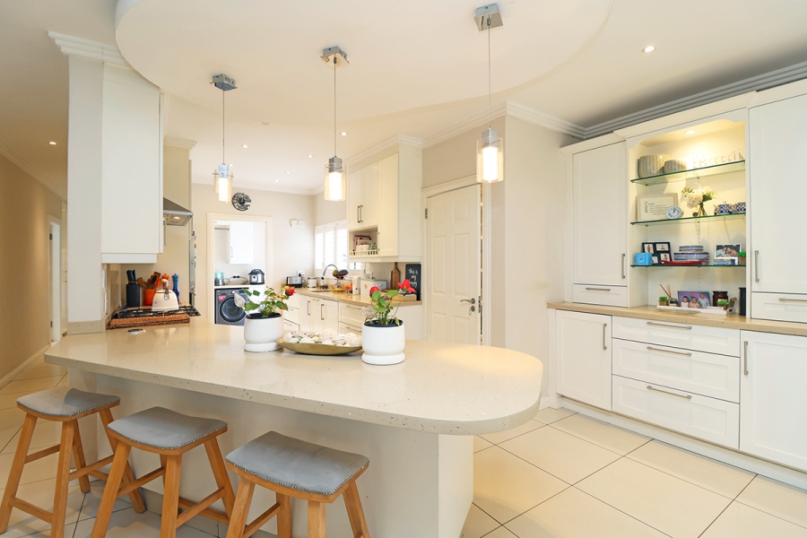 3 Bedroom Property for Sale in Bryanston Gauteng