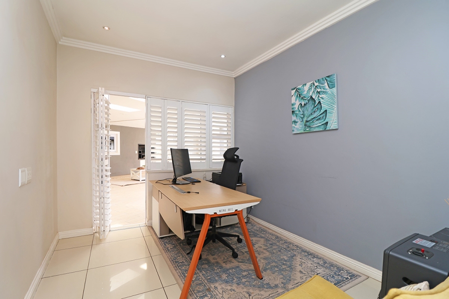 3 Bedroom Property for Sale in Bryanston Gauteng