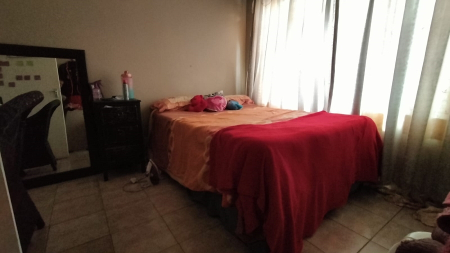 4 Bedroom Property for Sale in Randgate Gauteng