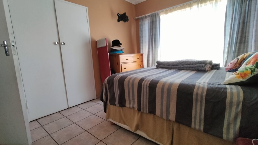 4 Bedroom Property for Sale in Randgate Gauteng