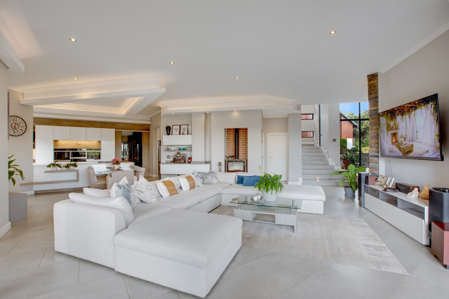 5 Bedroom Property for Sale in Steyn City Gauteng