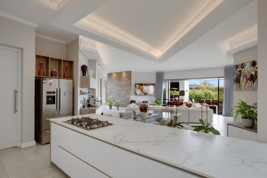 5 Bedroom Property for Sale in Steyn City Gauteng