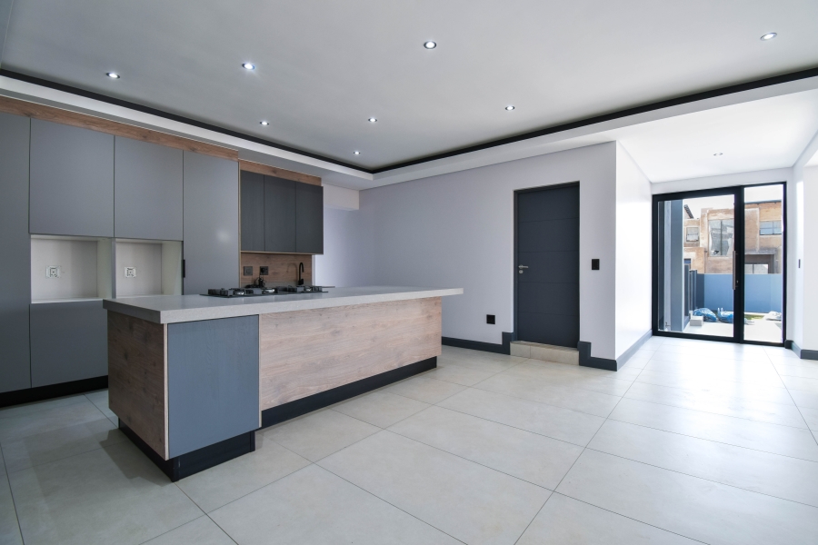 5 Bedroom Property for Sale in Fountainbrook Estate Gauteng