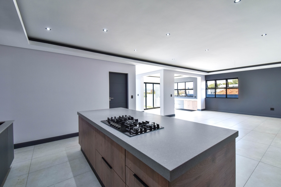 5 Bedroom Property for Sale in Fountainbrook Estate Gauteng