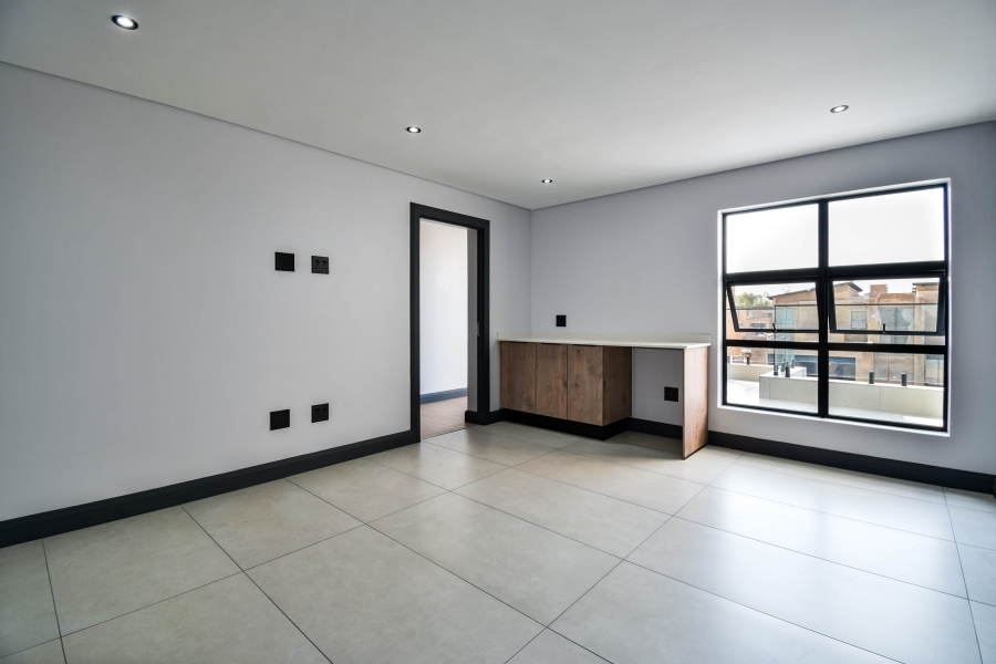 5 Bedroom Property for Sale in Fountainbrook Estate Gauteng