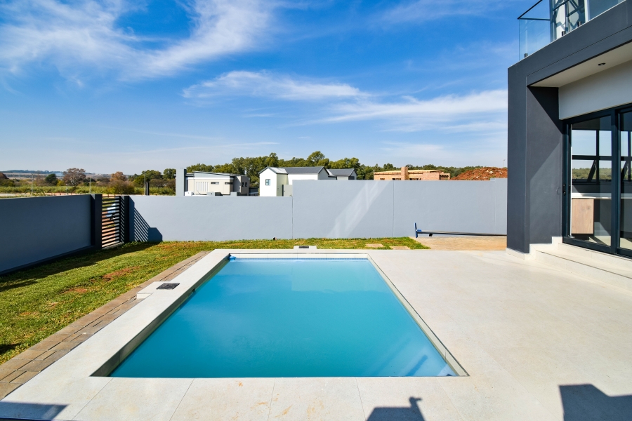 5 Bedroom Property for Sale in Fountainbrook Estate Gauteng