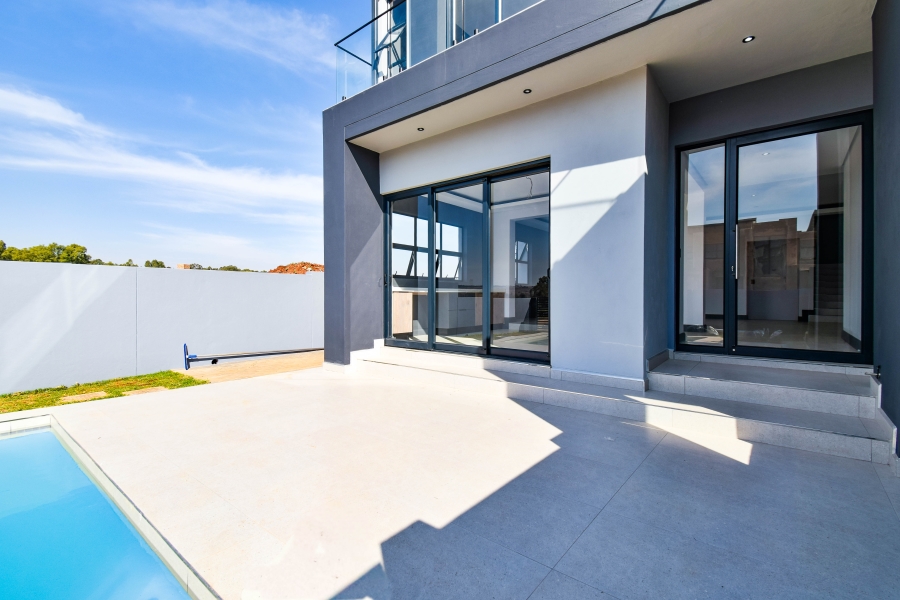 5 Bedroom Property for Sale in Fountainbrook Estate Gauteng