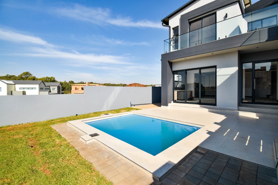 5 Bedroom Property for Sale in Fountainbrook Estate Gauteng