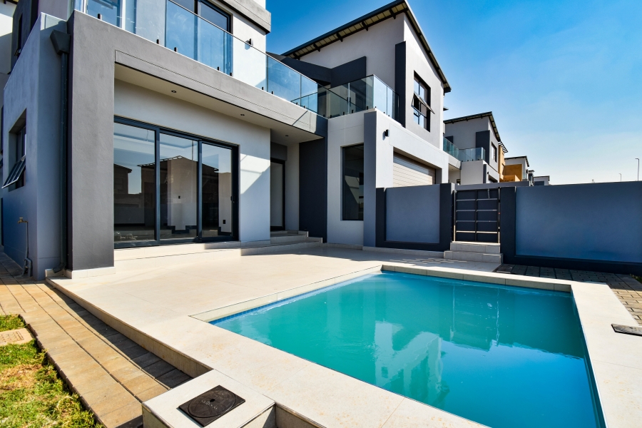 5 Bedroom Property for Sale in Fountainbrook Estate Gauteng