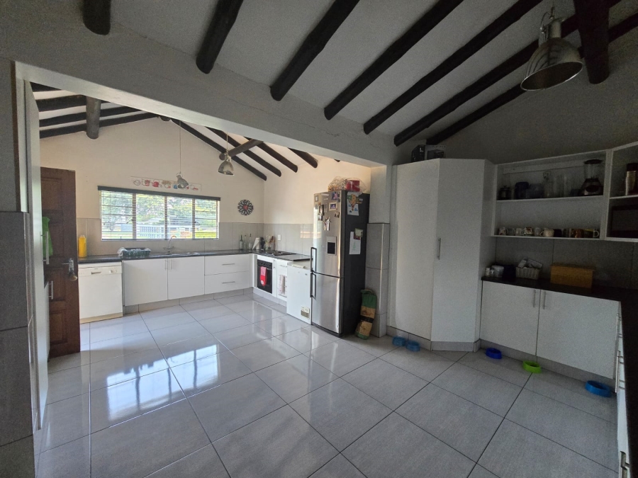 4 Bedroom Property for Sale in Verwoerdpark Gauteng