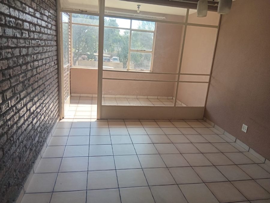 1 Bedroom Property for Sale in Germiston South Gauteng