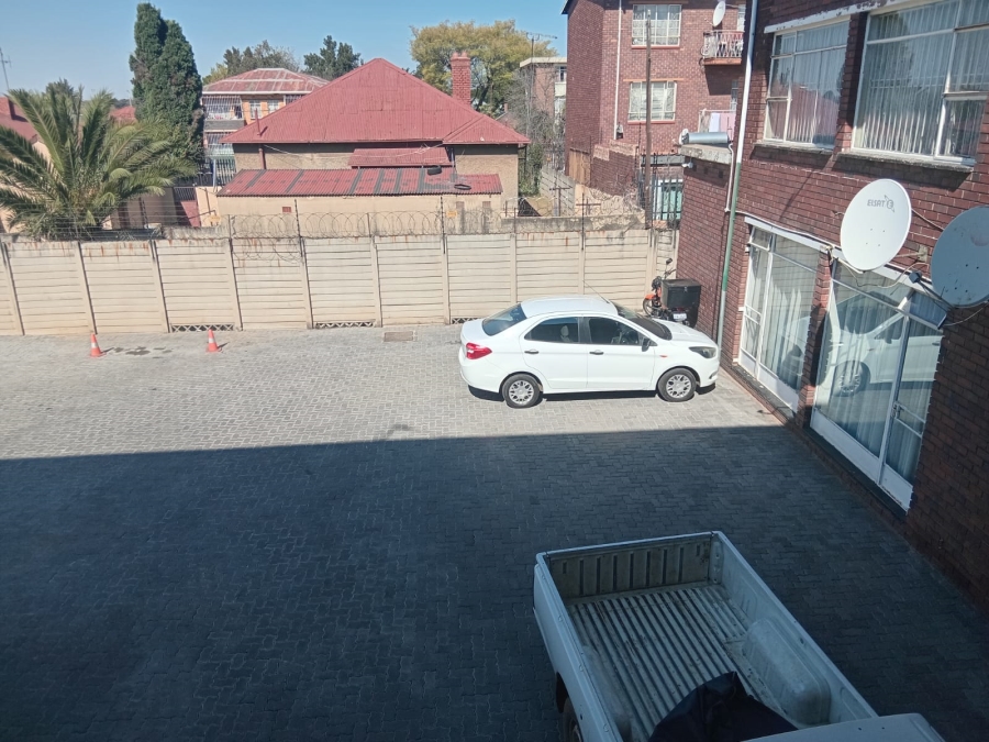 1 Bedroom Property for Sale in Germiston South Gauteng