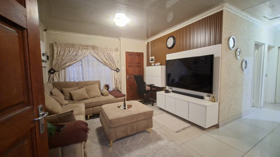 3 Bedroom Property for Sale in Cosmo City Gauteng