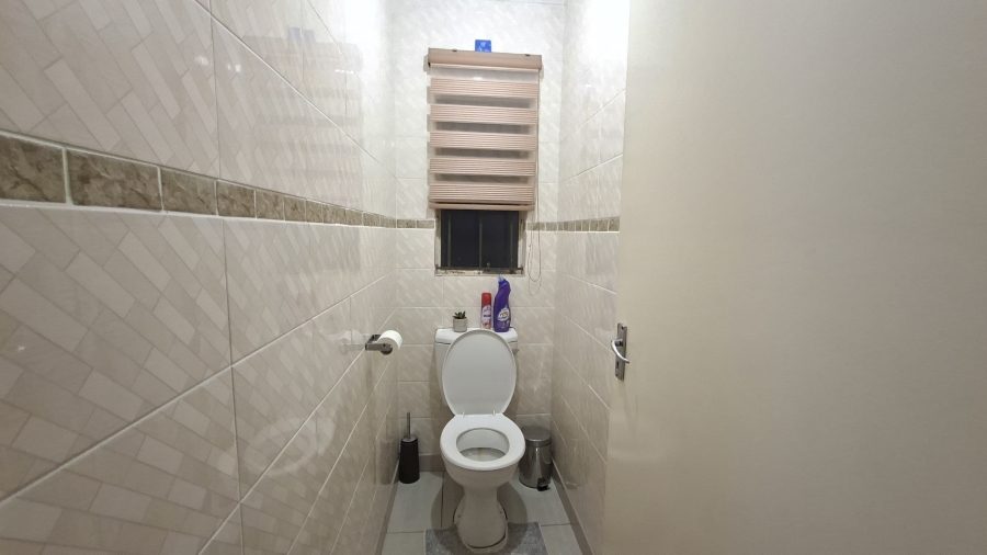 3 Bedroom Property for Sale in Cosmo City Gauteng