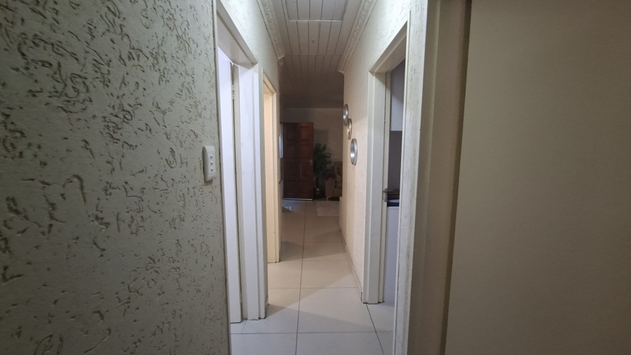 3 Bedroom Property for Sale in Cosmo City Gauteng