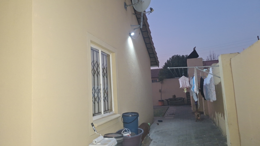 3 Bedroom Property for Sale in Cosmo City Gauteng