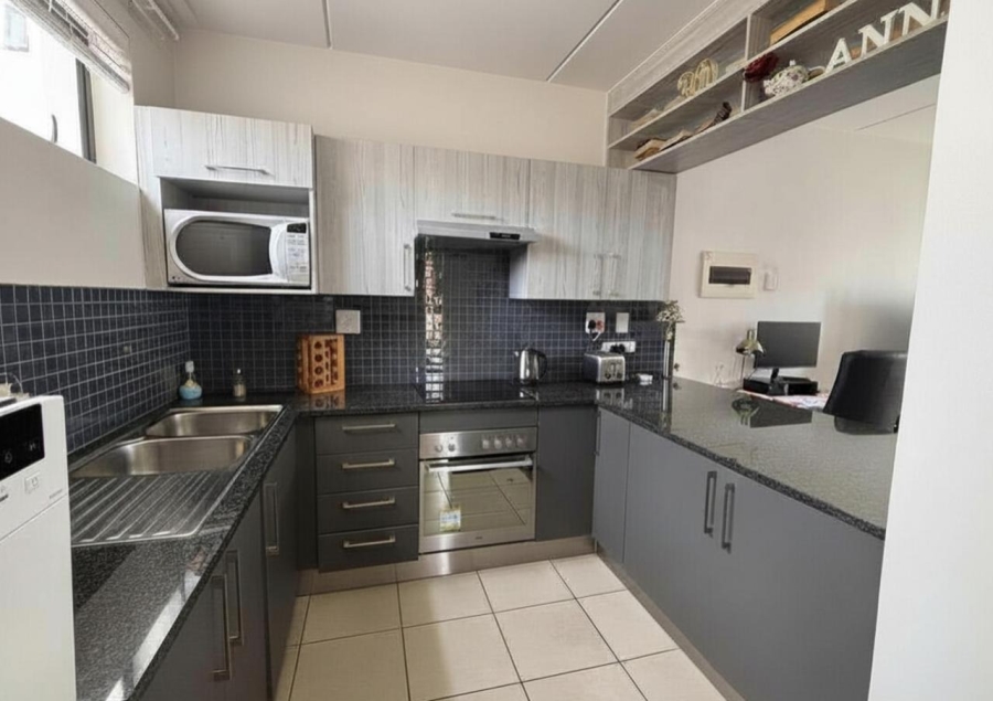 2 Bedroom Property for Sale in Elardus Park Gauteng