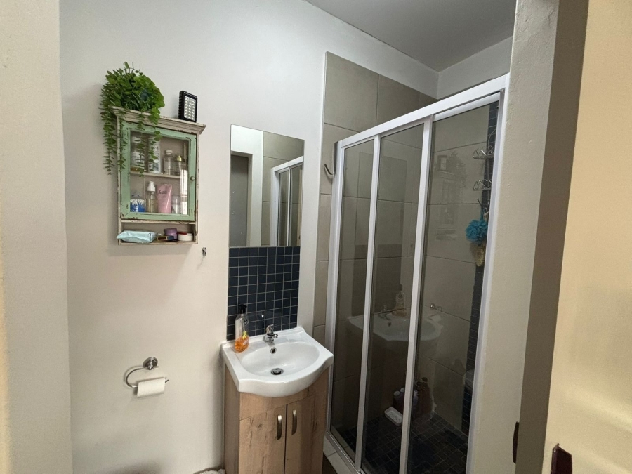 2 Bedroom Property for Sale in Elardus Park Gauteng