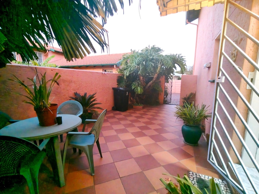 3 Bedroom Property for Sale in Raceview Gauteng