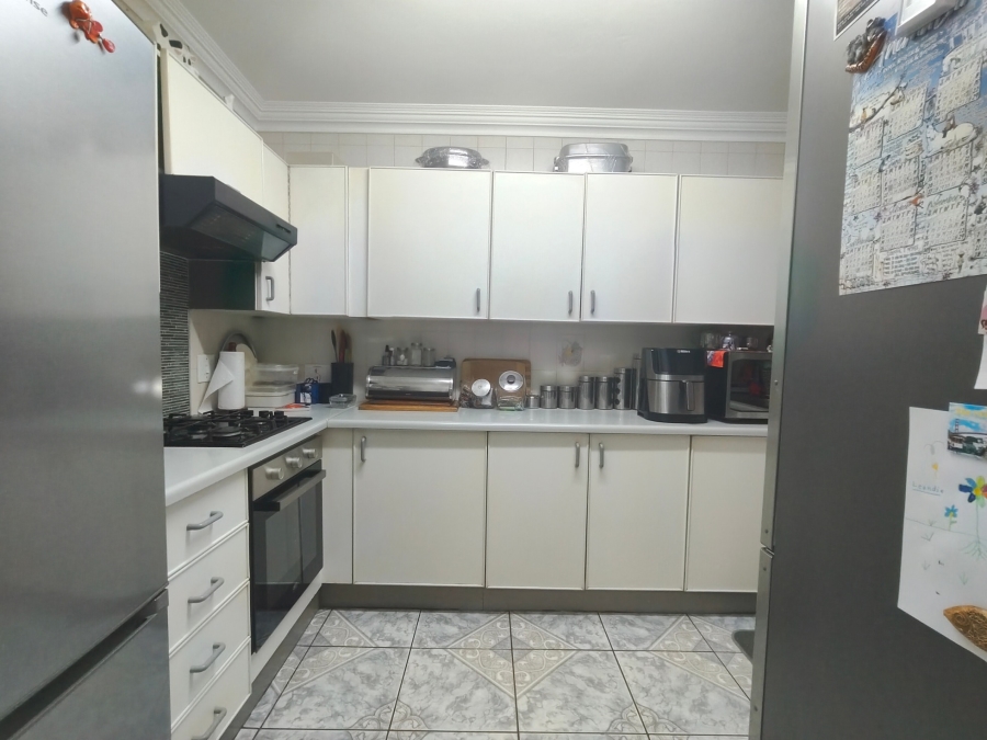 3 Bedroom Property for Sale in Raceview Gauteng