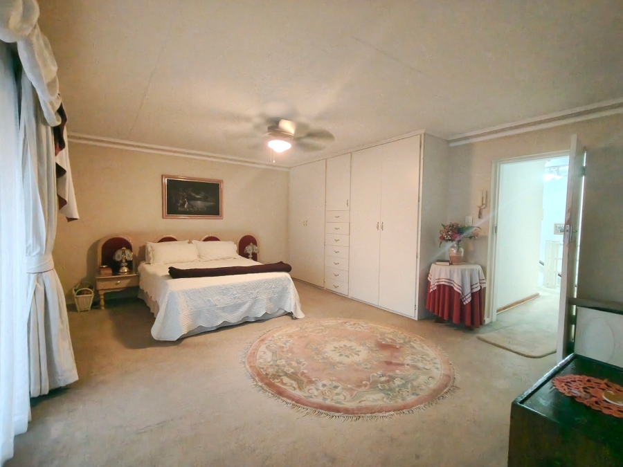 3 Bedroom Property for Sale in Raceview Gauteng