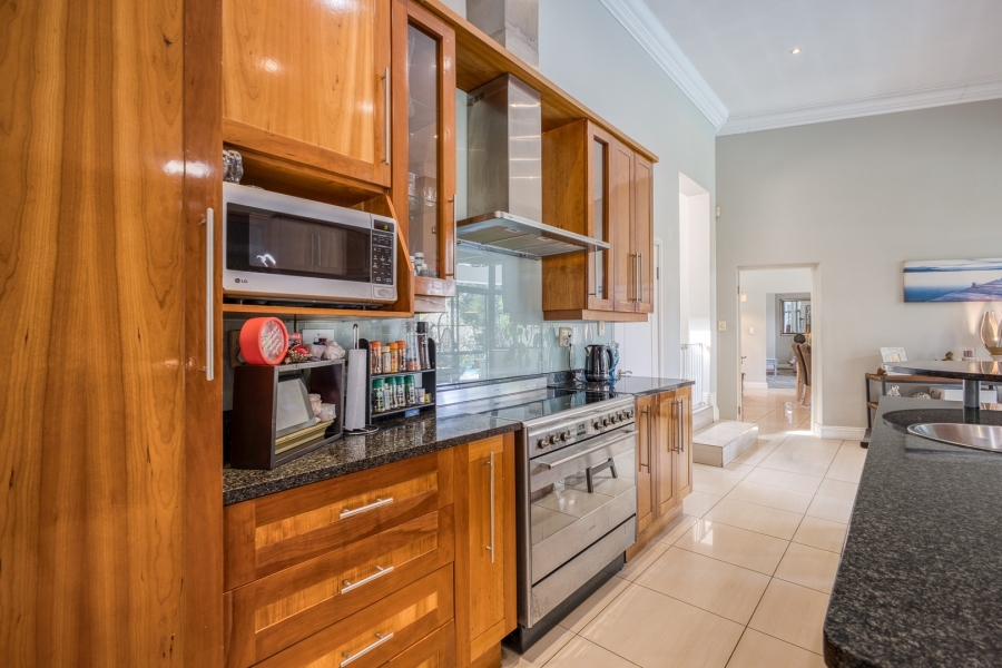To Let 4 Bedroom Property for Rent in Dainfern Valley Gauteng