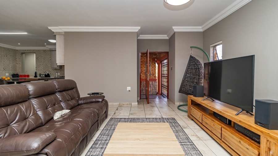 3 Bedroom Property for Sale in Beyers Park Gauteng