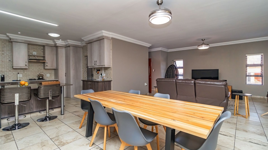 3 Bedroom Property for Sale in Beyers Park Gauteng