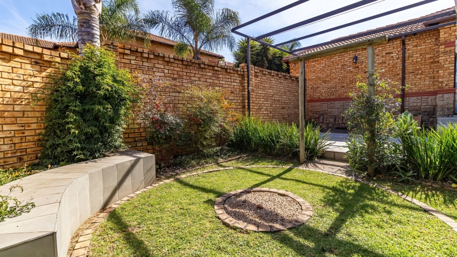 3 Bedroom Property for Sale in Beyers Park Gauteng