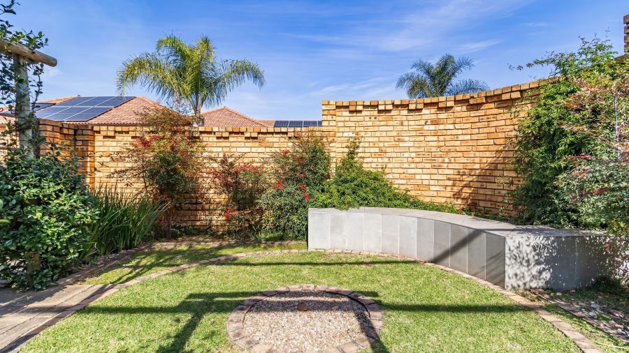 3 Bedroom Property for Sale in Beyers Park Gauteng