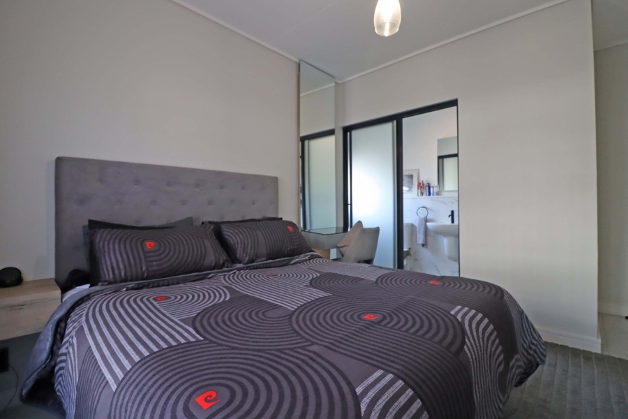 3 Bedroom Property for Sale in Crowthorne AH Gauteng
