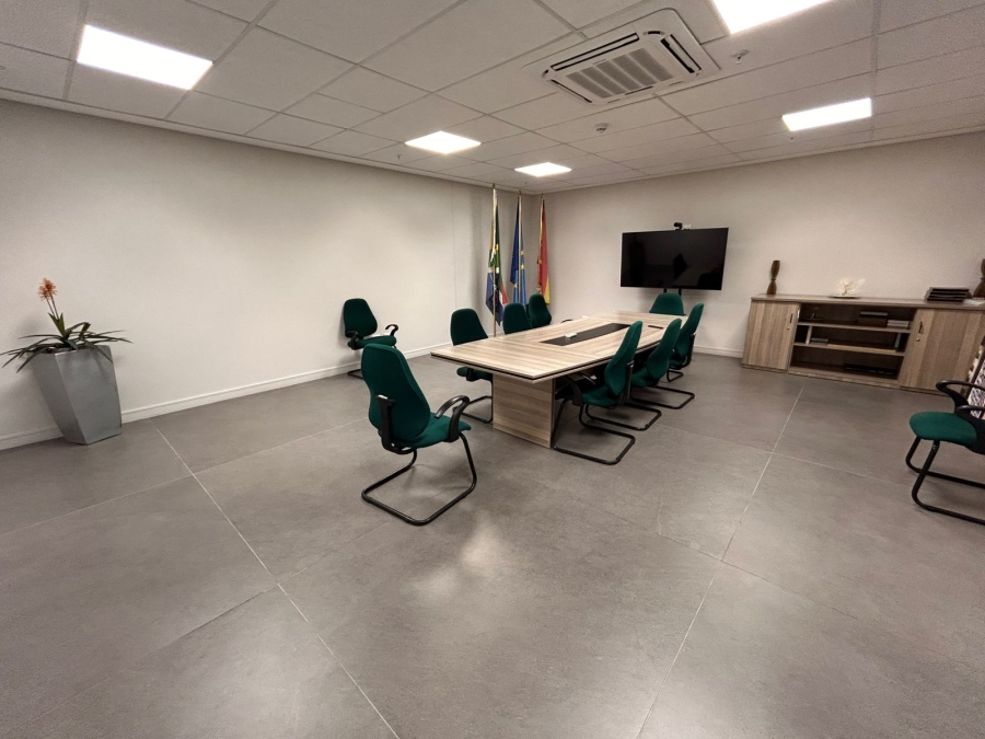To Let Commercial Property for Rent in Louwlardia Gauteng