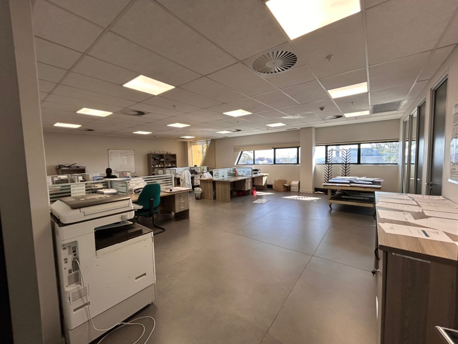 To Let Commercial Property for Rent in Louwlardia Gauteng