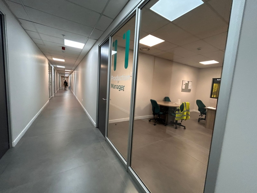 To Let Commercial Property for Rent in Louwlardia Gauteng