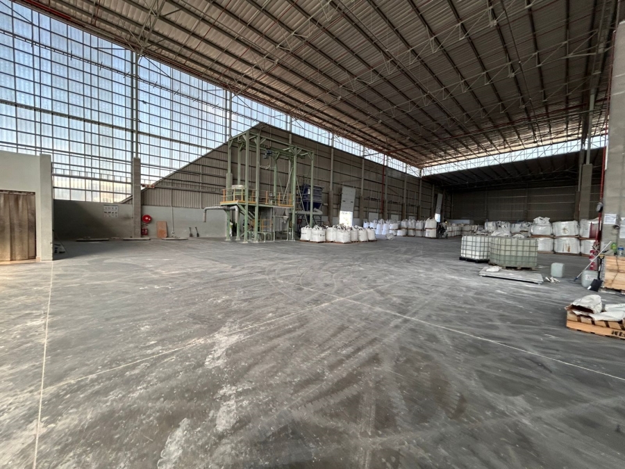 To Let Commercial Property for Rent in Louwlardia Gauteng