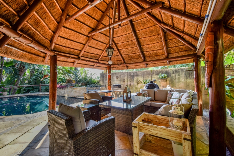 4 Bedroom Property for Sale in Garsfontein Gauteng