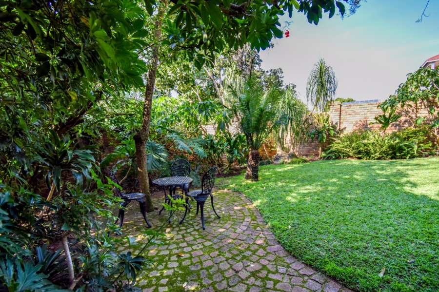 4 Bedroom Property for Sale in Garsfontein Gauteng