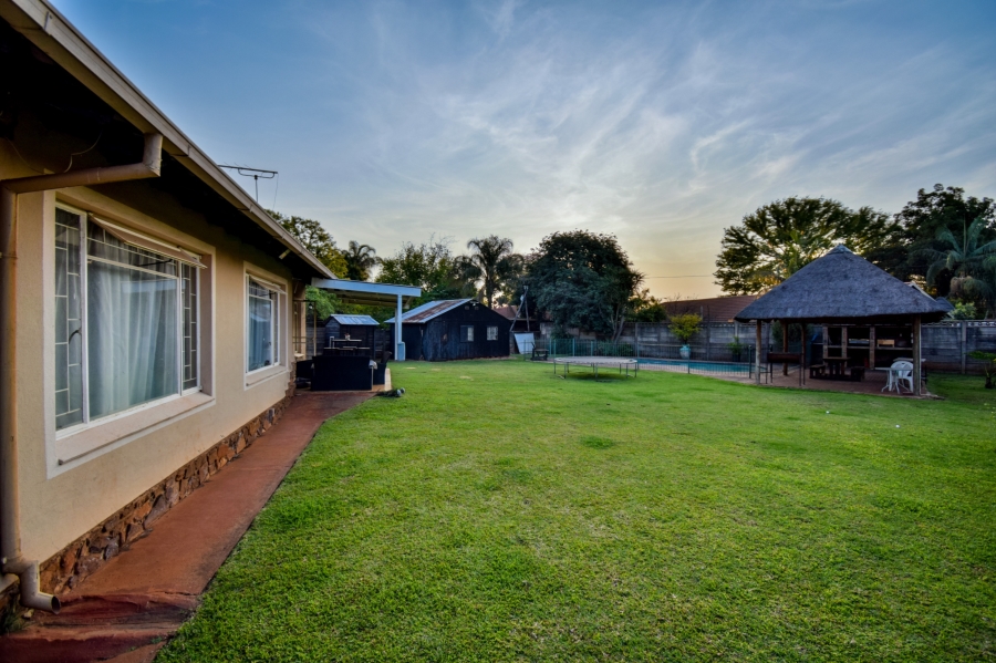 3 Bedroom Property for Sale in Sinoville Gauteng