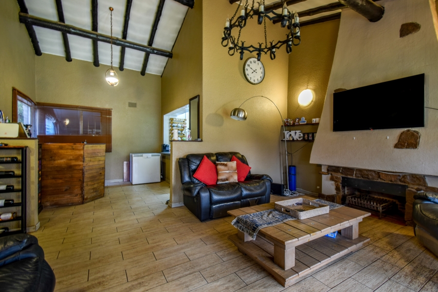 3 Bedroom Property for Sale in Sinoville Gauteng