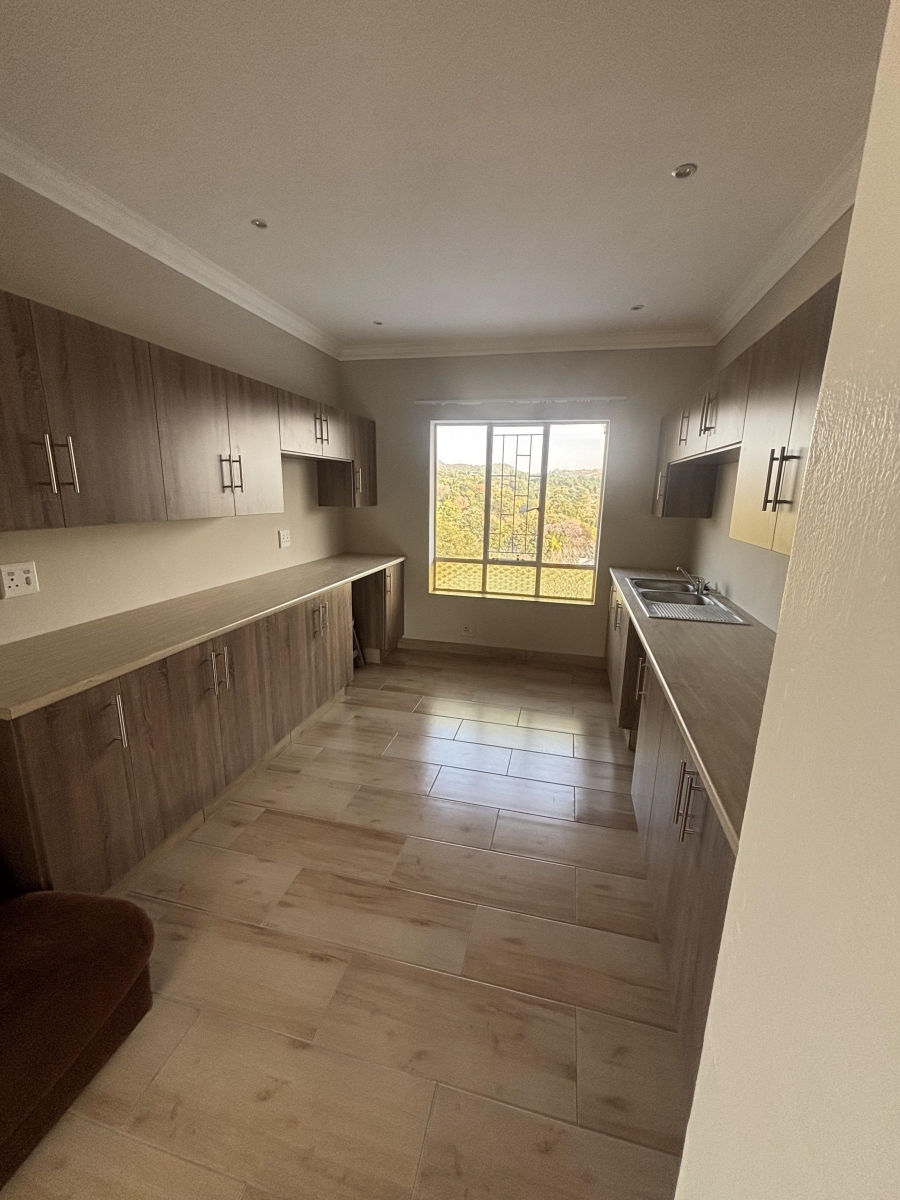 To Let 1 Bedroom Property for Rent in Lynnwood Manor Gauteng